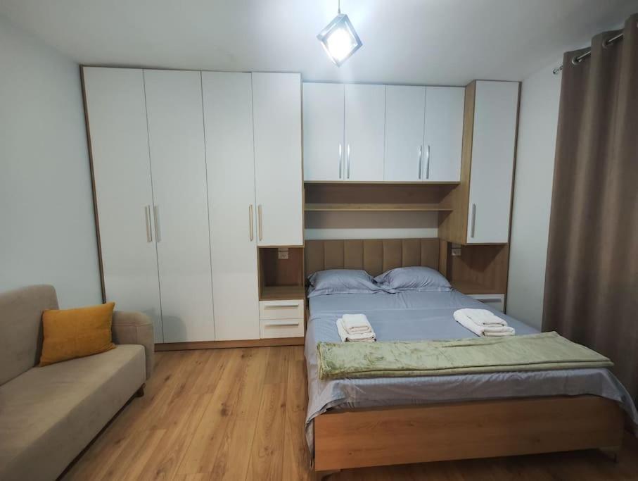 Starlight Downtown Apartment Tiranë Eksteriør bilde