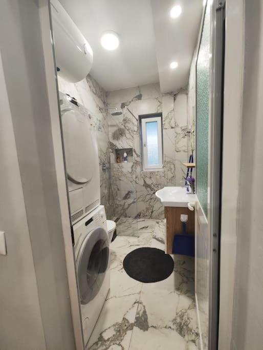 Starlight Downtown Apartment Tiranë Eksteriør bilde